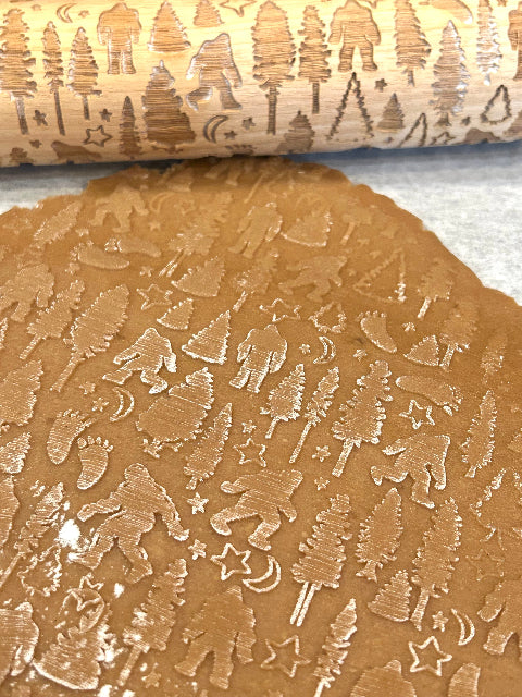 Bigfoot Embossed Rolling Pin – Baking & Pottery Tool