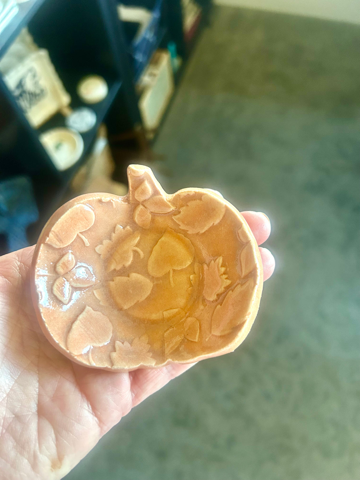 Fall Leaves Embossed Rolling Pin – Pottery & Baking
