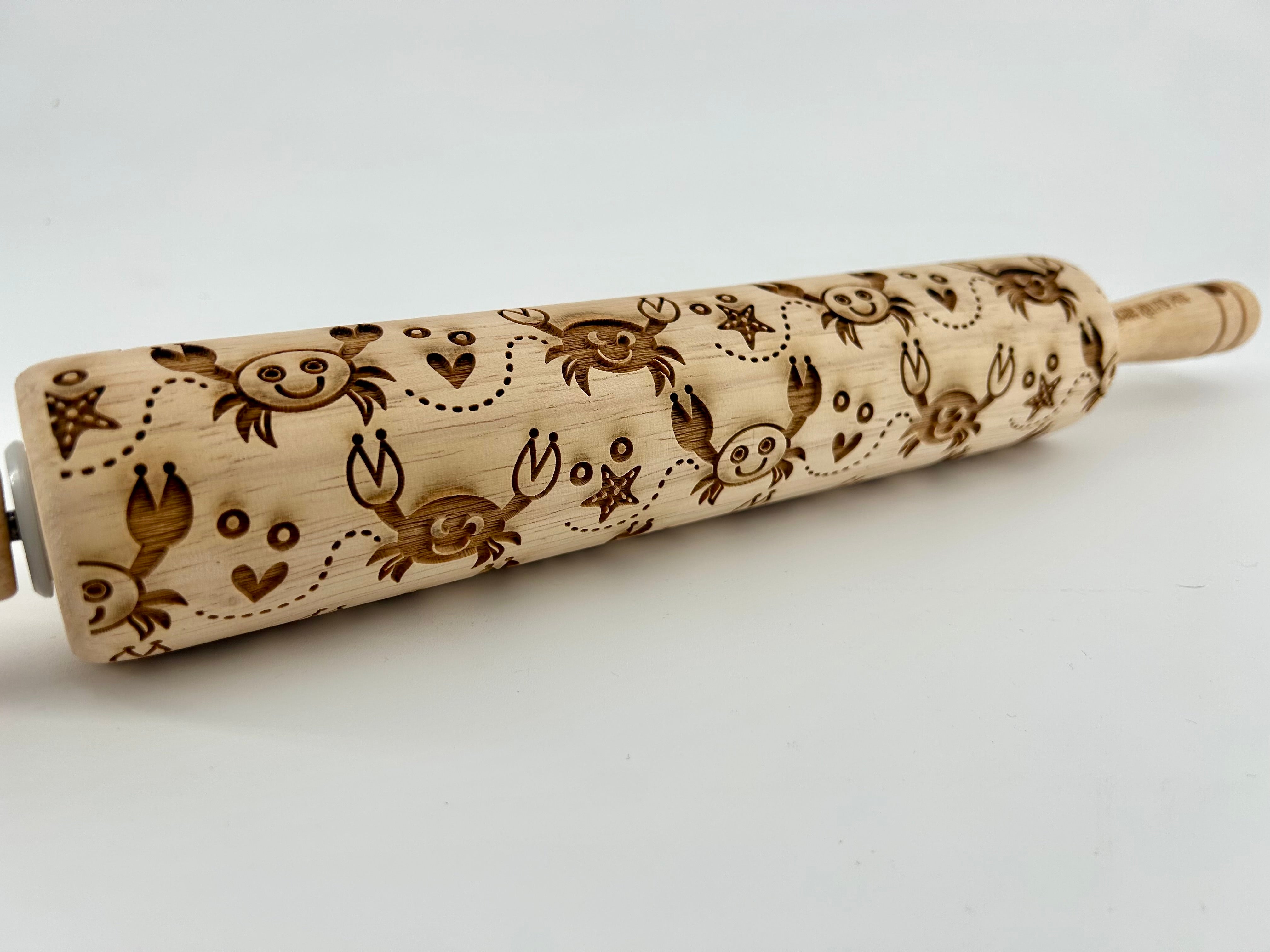 Happy Crabs Embossed Rolling Pin for Pottery Baking