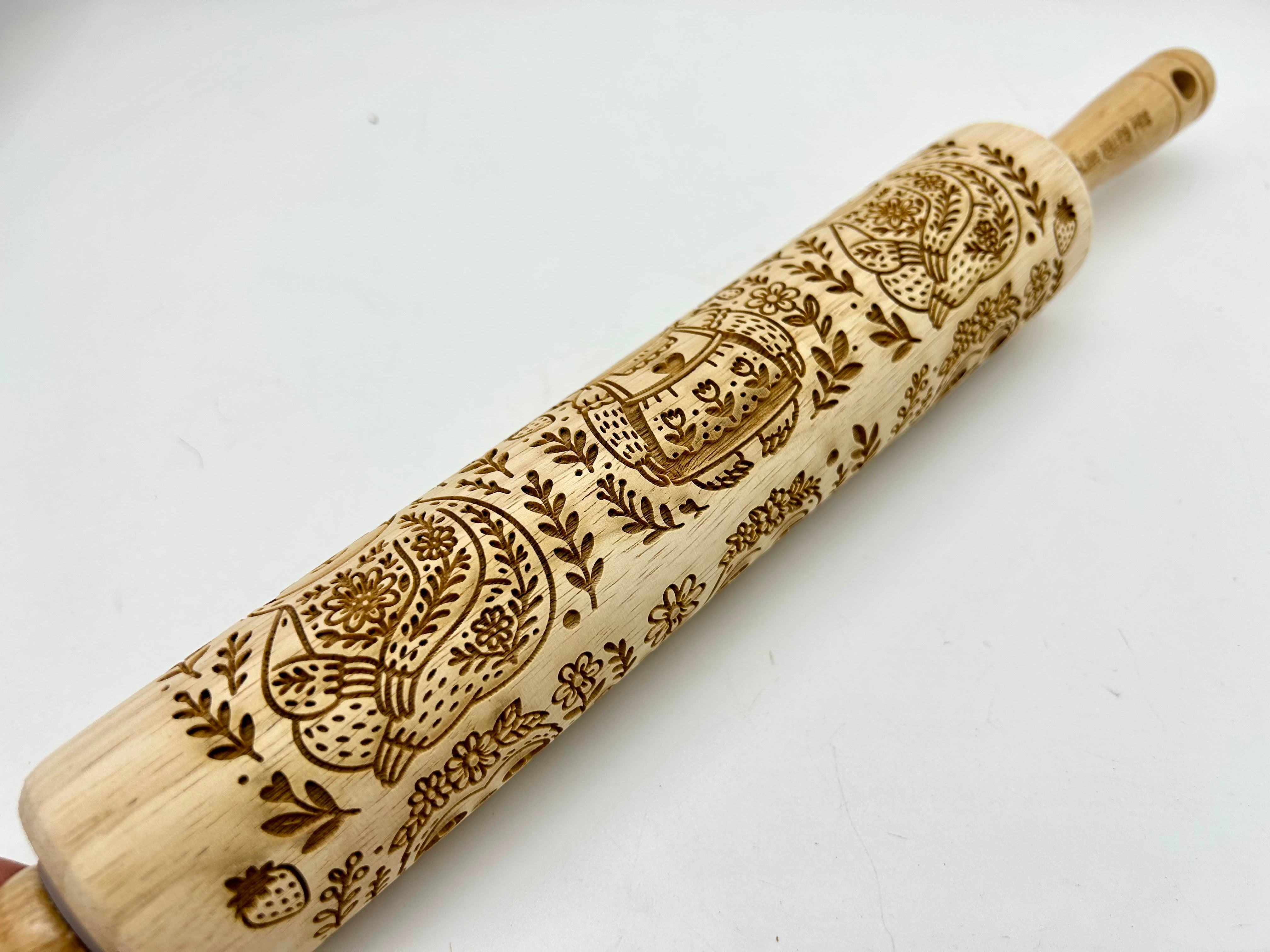 Six Sweet Sloths Embossed Rolling Pin