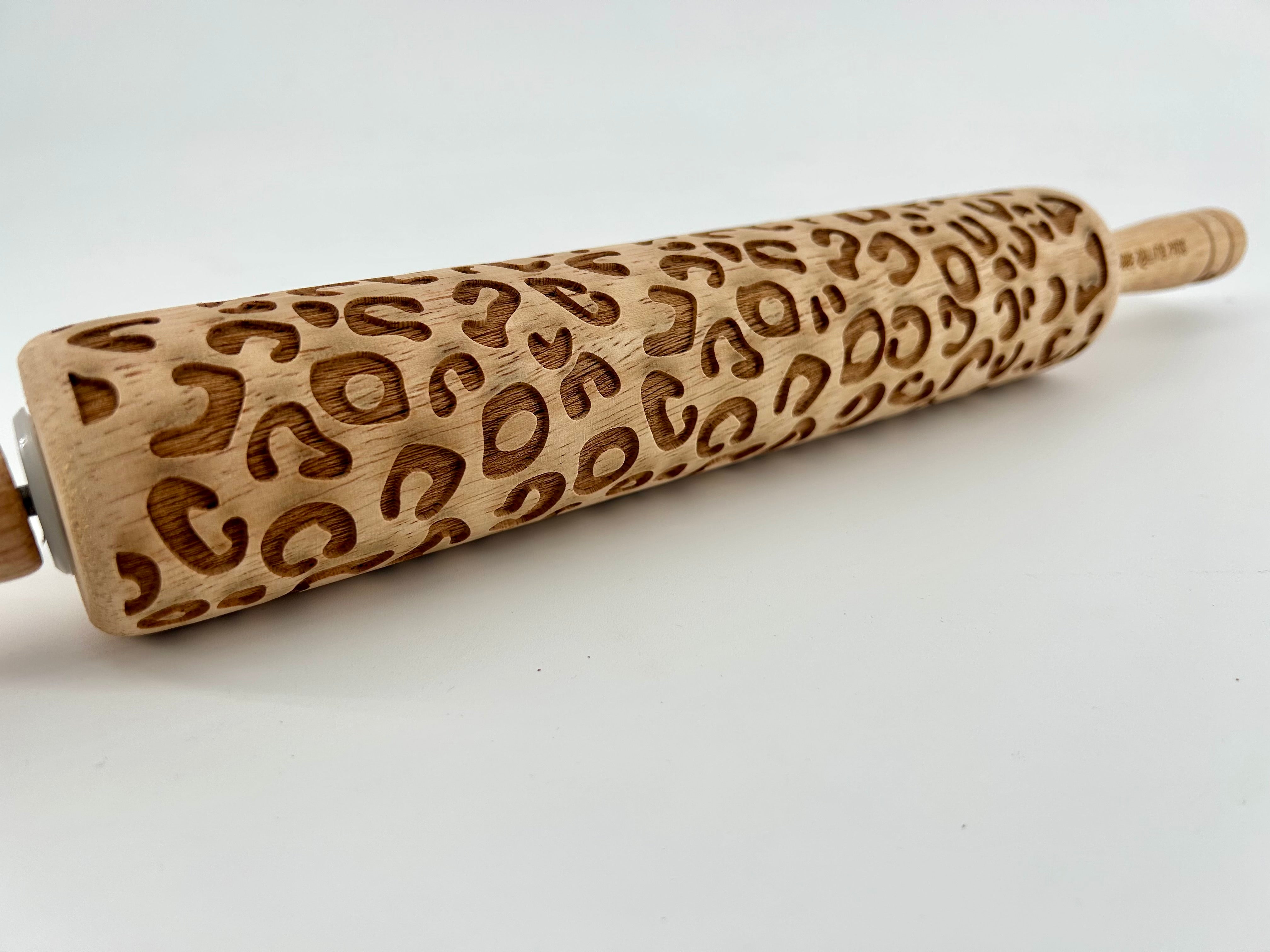 Leopard Print Embossed Rolling Pin for Baking and Pottery
