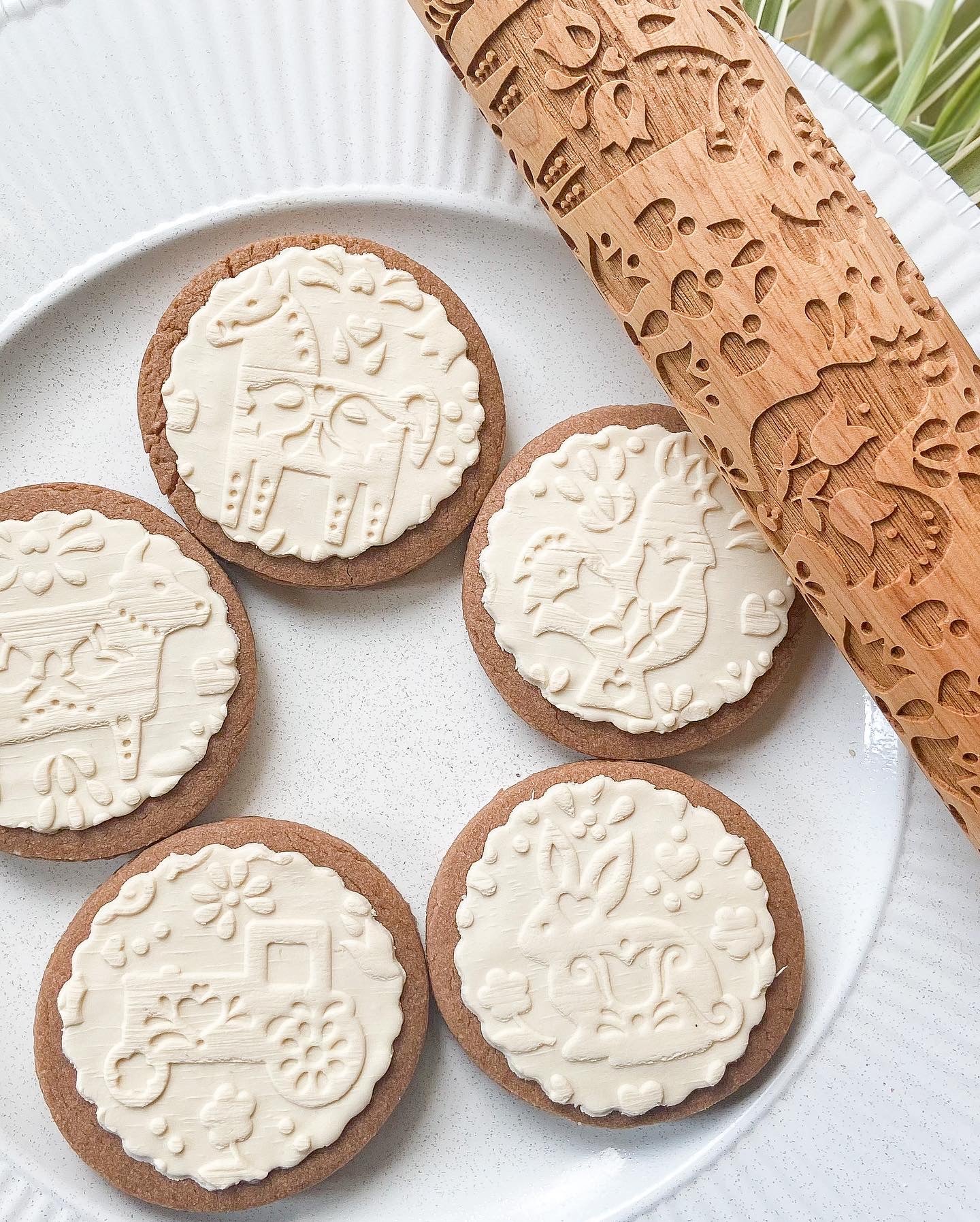 Farm Dala Embossed Rolling Pin – Baking & Pottery