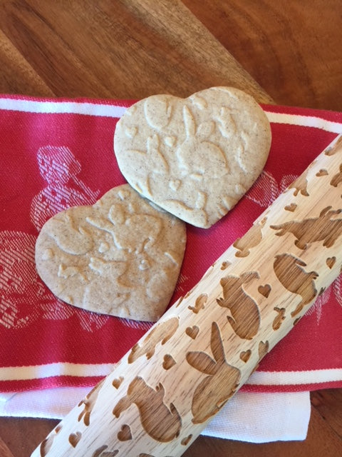 Embossed Bunny & Hearts Rolling Pin – Baking & Pottery