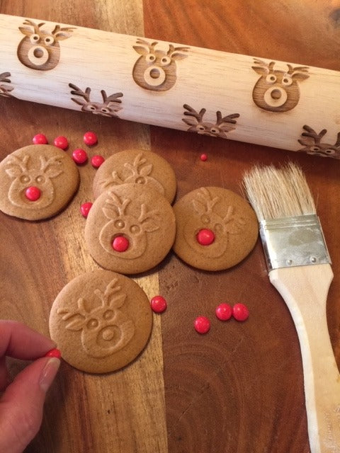 Goofy Reindeer Embossed Rolling Pin for Baking Pottery